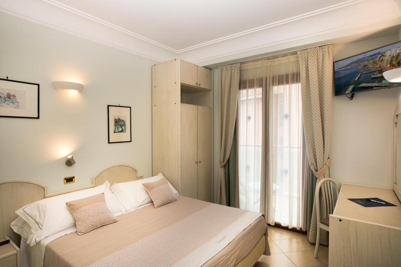 Hotel Gardenia Sorrento, Ascend Hotel Collection Екстер'єр фото
